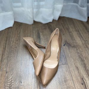 Jessica Simpson 👠👠